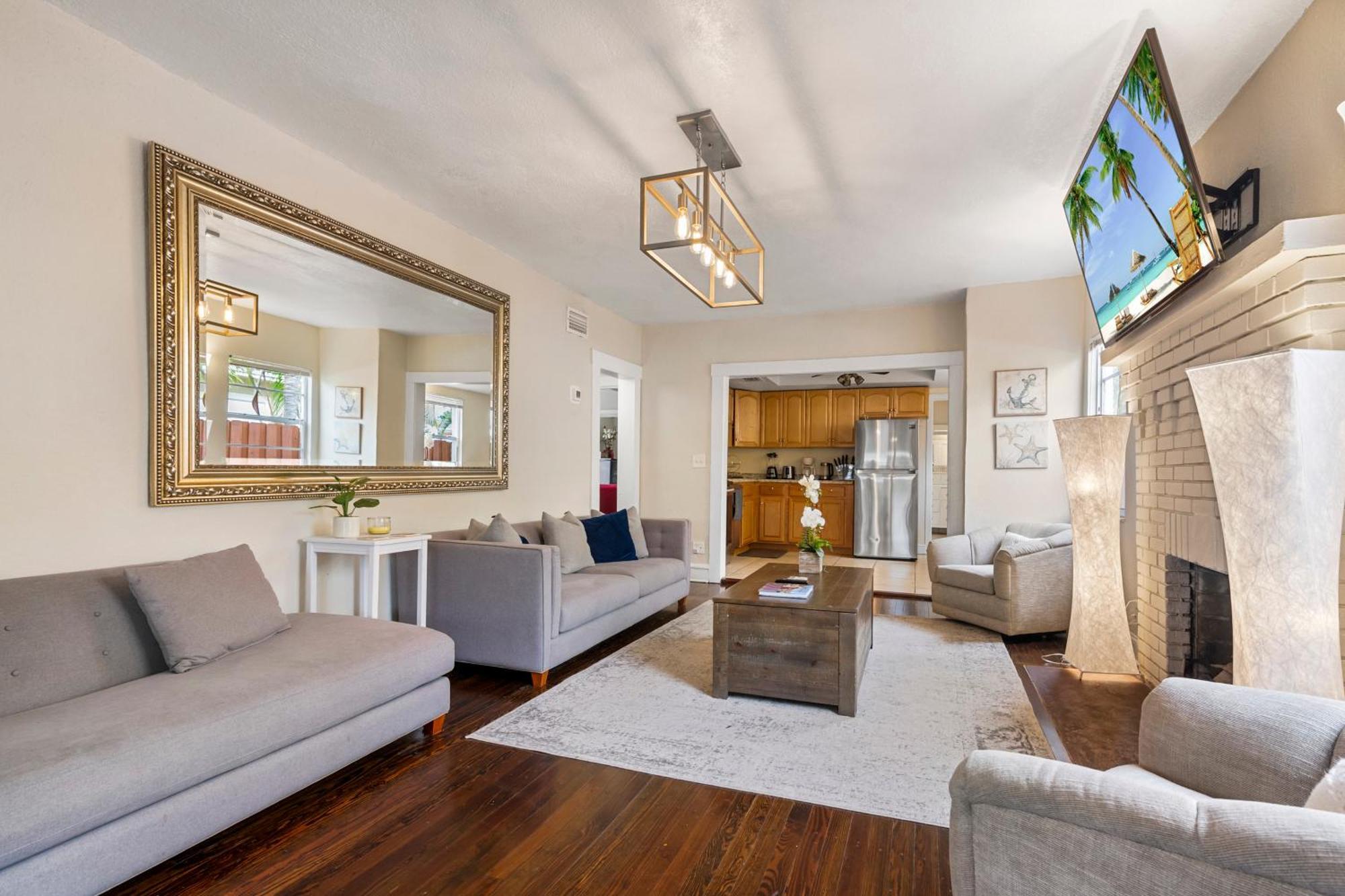 Chic Downtown Vacation Home And Guest Home West Palm Beach Kültér fotó