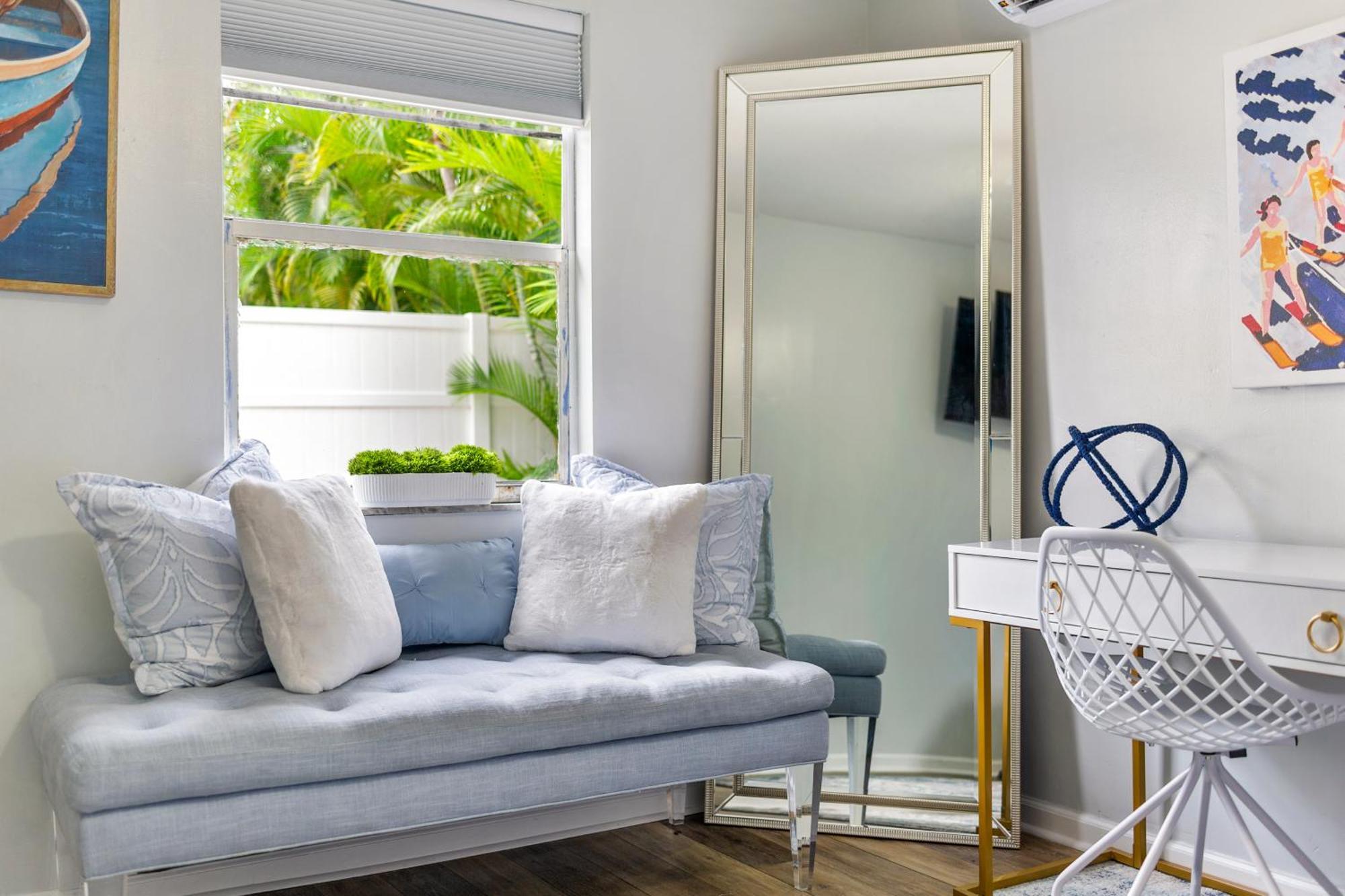 Chic Downtown Vacation Home And Guest Home West Palm Beach Kültér fotó